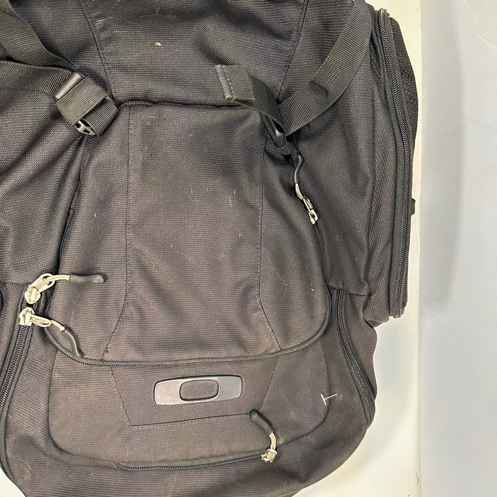 Black Oakley Men's Backpack